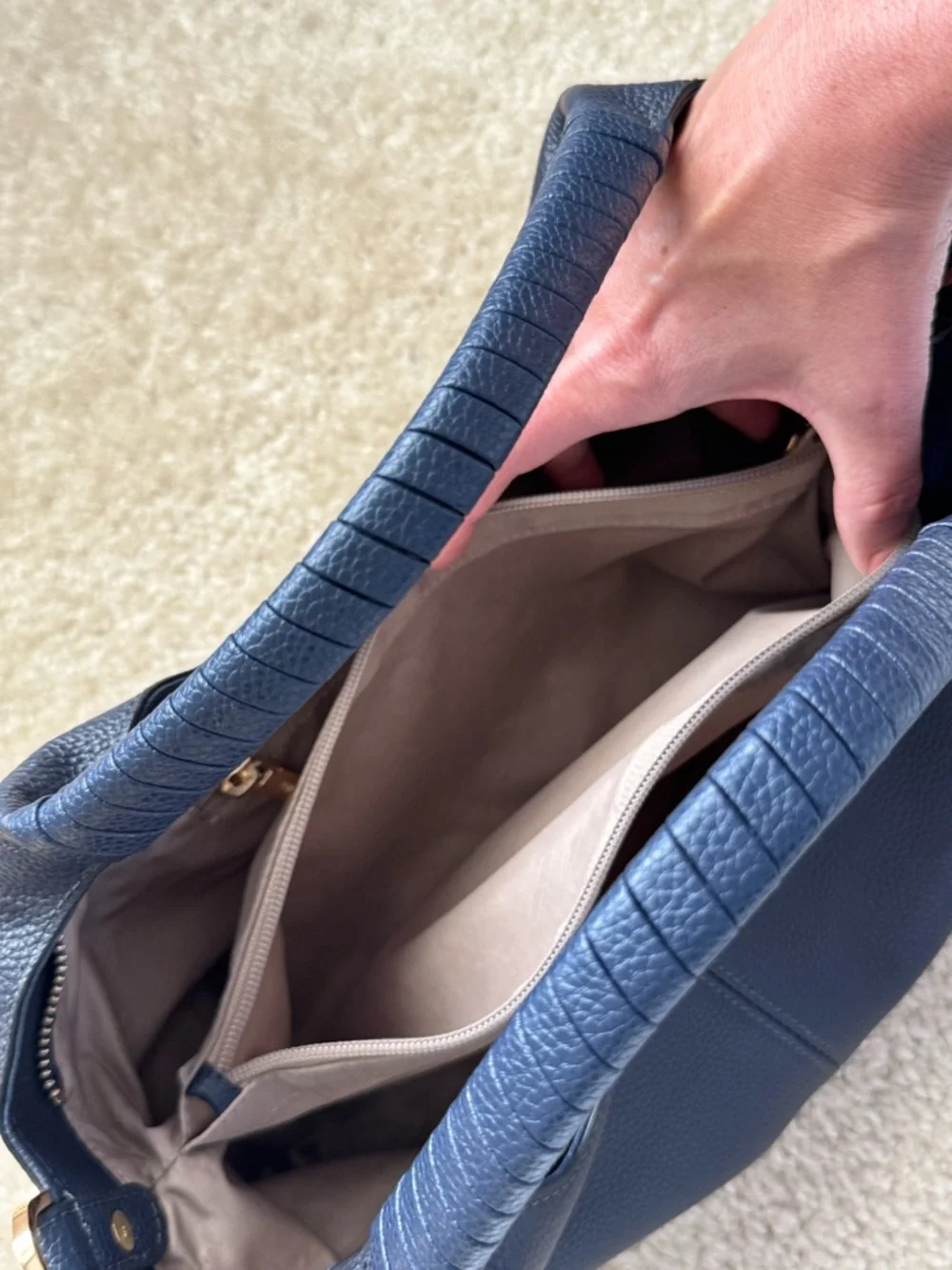 NWOT Bostanten Navy Pebbled Leather Shoulder Bag with Removable Strap - Picture 11 of 13